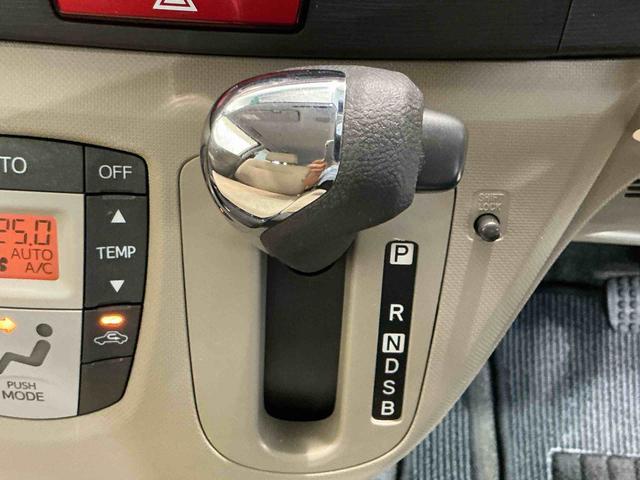 ムーヴＸキーフリー　盗難警報装置　アルミホイル　格納ミラー　運転席エアバック　フロントベンチシート　　衝突安全ボディ　ＡＢＳ　アイドリングストップ（栃木県）の中古車