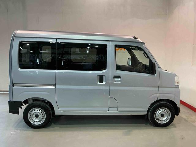 ハイゼットカーゴＤＸリアコーナーセンサー　ブレーキサポート　運転席助手席エアバッグ　レーンアシスト　エコアイドル　キーレスリモコン　ＥＳＣ　禁煙車　切替式４ＷＤ　エアバッグ　ＡＢＳ　オートライト　衝突安全ボディ（栃木県）の中古車