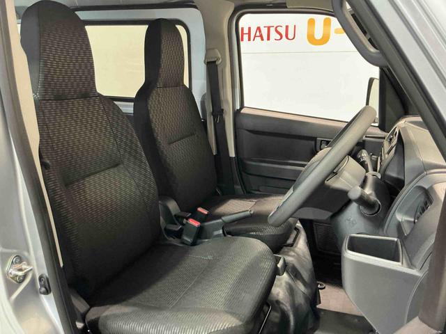 ハイゼットカーゴＤＸリアコーナーセンサー　ブレーキサポート　運転席助手席エアバッグ　レーンアシスト　エコアイドル　キーレスリモコン　ＥＳＣ　禁煙車　切替式４ＷＤ　エアバッグ　ＡＢＳ　オートライト　衝突安全ボディ（栃木県）の中古車