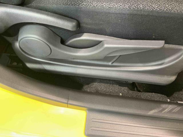 ブーンシルク　ＳＡIIフロントベンチシート　キーレス　衝突軽減ブレーキ　助手席エアバッグ　盗難防止　記録簿　横滑り防止機能　オートライト　メモリーナビ　ＬＥＤヘッドランプ　衝突安全ボディ　エアバッグ　Ｂカメラ（栃木県）の中古車