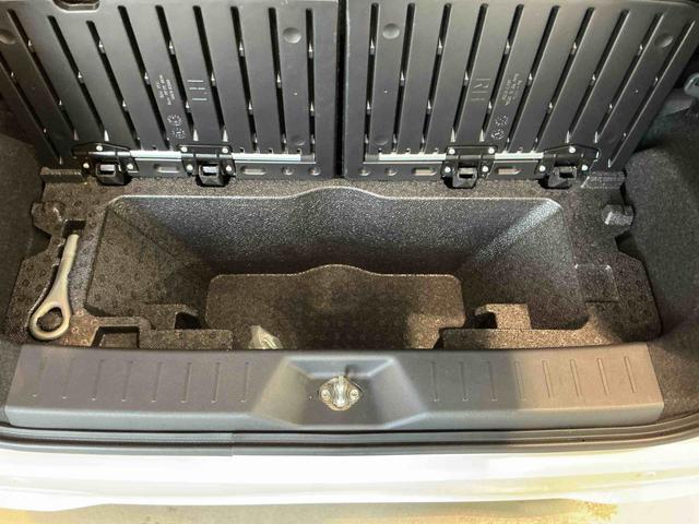 ムーヴカスタム　ＲＳ　ＳＡアルミホイール　メモリナビ　横滑り防止機能　べンチシート　ＬＥＤヘッドライト　ＡＢＳ　ＥＴＣ車載器　ドラレコ　ナビＴＶ　キーレスエントリ　セキュリティアラーム　タ−ボ　リアカメラ（栃木県）の中古車