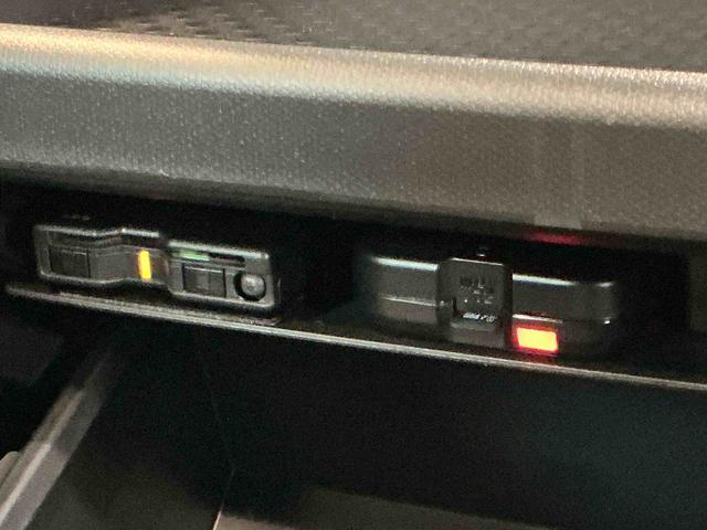 タフトGターボ ダーククロムベンチャーナビ バックカメラ キーフリーシステム LEDヘッドライト LEDフォグランプ 純正アルミホイール スマートアシスト コーナーセンサー 運転席・助手席シートヒーター(栃木県)の中古車