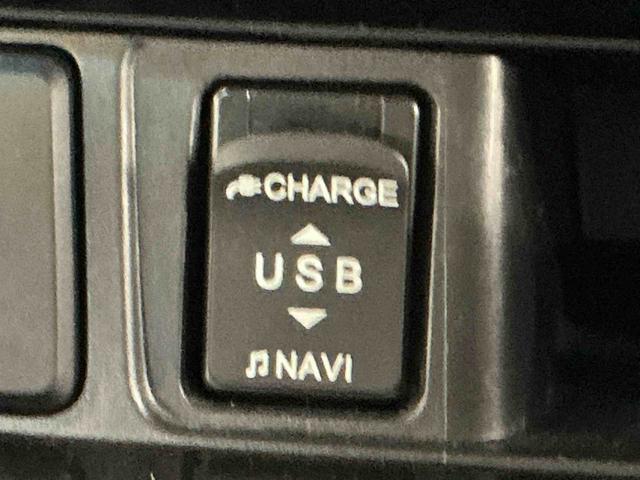 ムーヴカスタム Xリミテッド SAIIIハイビームアシスト 車線逸脱警報 バックカメラ付き LEDランプ ナビ 横滑り防止機能 スマートキー オートライト アルミ Wエアバッグ ドライブレコーダー キーフリー(栃木県)の中古車