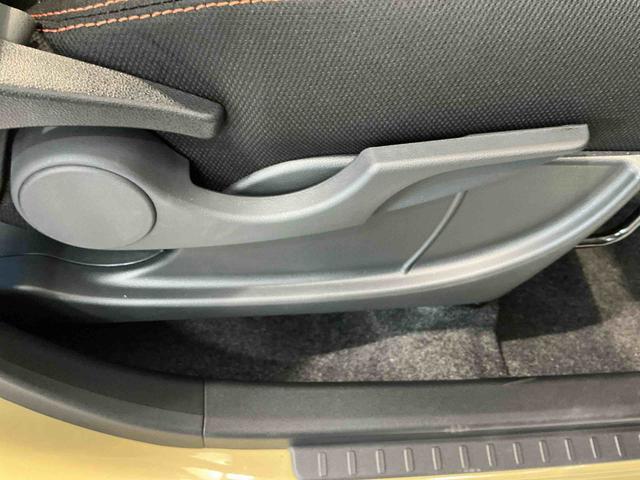 タフトGディスプレイオーディオ 前後ブレーキサポート パノラマモニター対応 コーナーセンサー付き 運転席シートヒーター スカイルーフ 電動格納ミラー スマートキー 車線逸脱防止 オートライト(栃木県)の中古車