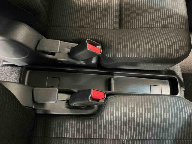 ハイゼットカーゴデッキバンＧディスプレイオーディオ　衝突回避支援ブレーキ　衝突安全ボディ　車線逸脱警告　切り替え４ＷＤ　キーフリー　横滑り防止　電格ミラー　　クリアランスソナー　スマートキー　ＡＢＳ　アイドリングストップ（栃木県）の中古車