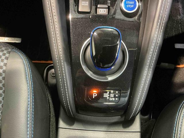 キックスＸスマ−トキ−　ナビゲーション　ＬＥＤヘッドライト　電動格納ドアミラー　ＥＴＣ　アルミ　エアバッグ　盗難防止システム　　ＡＢＳ　キーレス　Ｗエアバック　衝突安全ボディ　ＤＳＣ（栃木県）の中古車