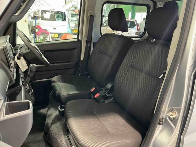 ハイゼットカーゴデッキバンＧ衝突回避支援ブレーキ　衝突安全ボディ　車線逸脱警告　電格ミラー　切り替え４ＷＤ　キーフリー　横滑り防止機能　ディスプレイオーディオ　エアバッグ　オートライト　クリアランスソナー　バックカメラ（栃木県）の中古車