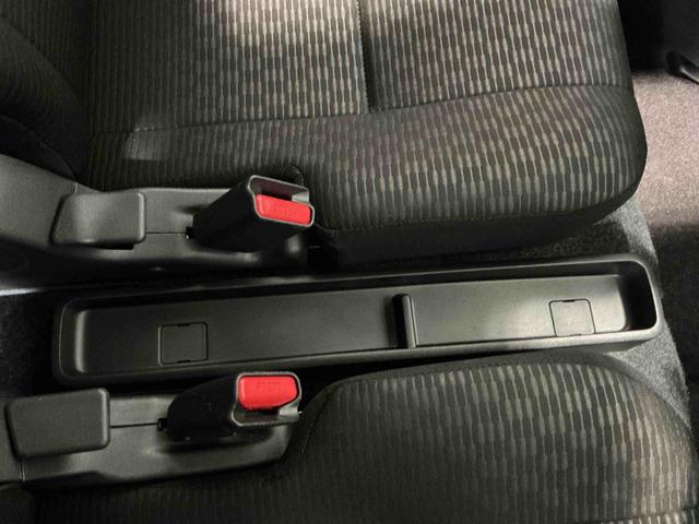 ハイゼットカーゴデッキバンＧ衝突回避支援ブレーキ　衝突安全ボディ　車線逸脱警告　電格ミラー　切り替え４ＷＤ　キーフリー　横滑り防止機能　ディスプレイオーディオ　エアバッグ　オートライト　クリアランスソナー　バックカメラ（栃木県）の中古車