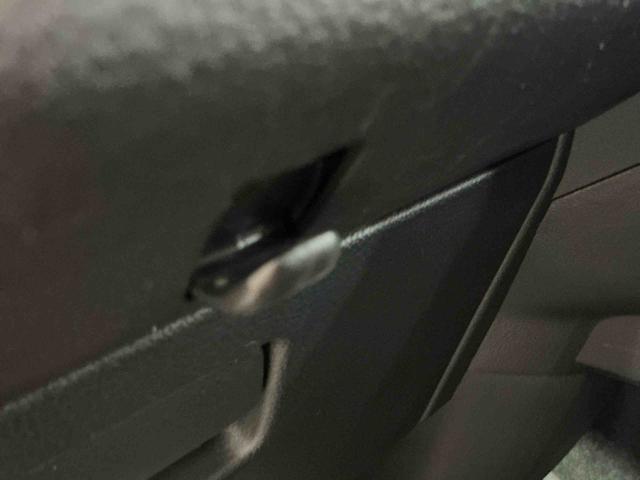 ハイゼットカーゴデッキバンＧ衝突回避支援ブレーキ　衝突安全ボディ　車線逸脱警告　電格ミラー　切り替え４ＷＤ　キーフリー　横滑り防止機能　ディスプレイオーディオ　エアバッグ　オートライト　クリアランスソナー　バックカメラ（栃木県）の中古車