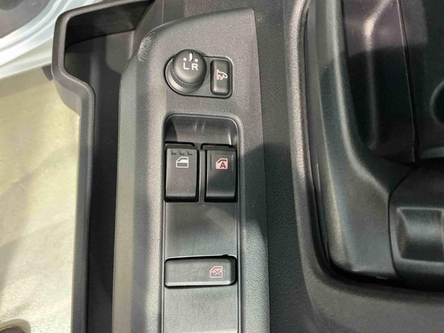ハイゼットカーゴデッキバンＧ衝突回避支援ブレーキ　衝突安全ボディ　車線逸脱警告　電格ミラー　切り替え４ＷＤ　キーフリー　横滑り防止機能　ディスプレイオーディオ　エアバッグ　オートライト　クリアランスソナー　バックカメラ（栃木県）の中古車