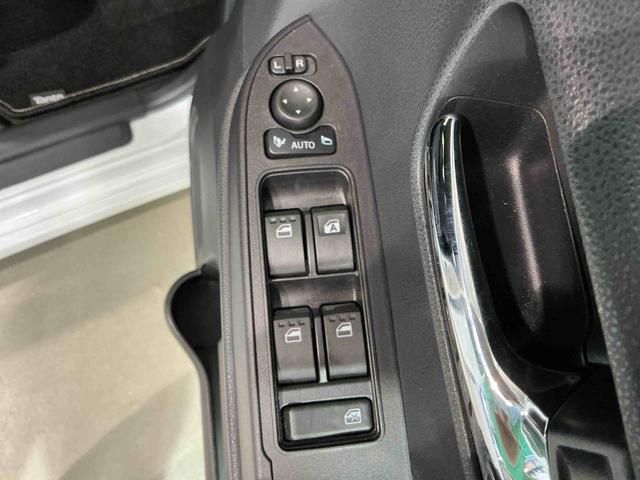 タントカスタムＸナビ　バックカメラ　キーフリーシステム　ＬＥＤヘッドライト　ＬＥＤフォグランプ　両側電動スライドドア　スマートアシスト　コーナーセンサー　純正アルミホイール　オートライト　運転席助手席シートヒーター（栃木県）の中古車