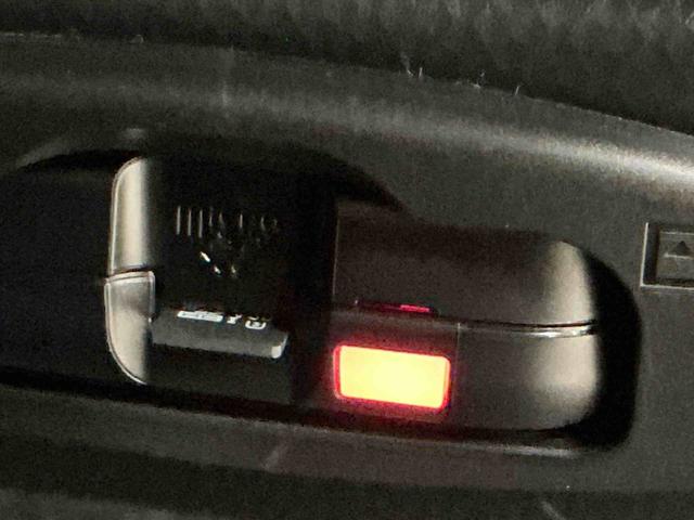 トールカスタムＧキーフリーキー　全周囲モニター　衝突回避支援システム　盗難防止アラーム　レーンキープアシスト　ドラレコ　助手席エアバック　横滑り防止装置　電格ミラー　ＥＴＣ　シートヒーター　メモリーナビ（栃木県）の中古車