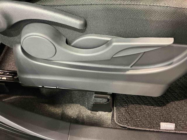トールカスタムＧキーフリーキー　全周囲モニター　衝突回避支援システム　盗難防止アラーム　レーンキープアシスト　ドラレコ　助手席エアバック　横滑り防止装置　電格ミラー　ＥＴＣ　シートヒーター　メモリーナビ（栃木県）の中古車