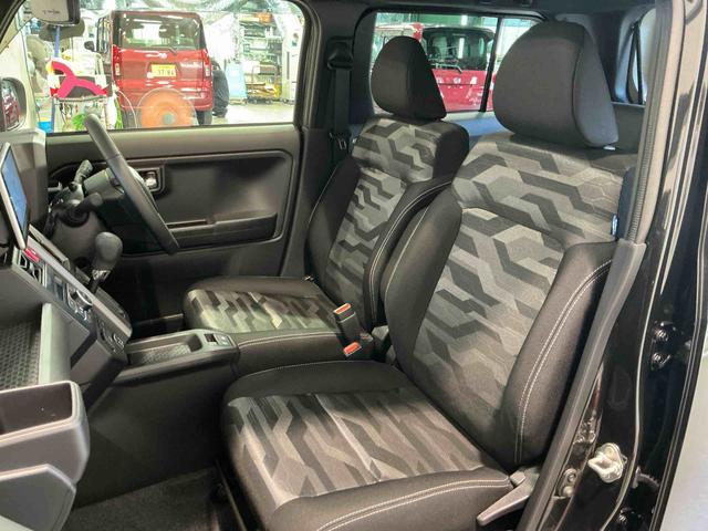 タフトＧターボ　クロムベンチャーキーレスエントリー　コーナーセンサ　Ｂカメ　ワ　ターボ車　ドラレコ　ＬＥＤヘッドライト　盗難防止システム　ナビ　ＥＴＣ　レーンアシスト　シートヒーター（栃木県）の中古車