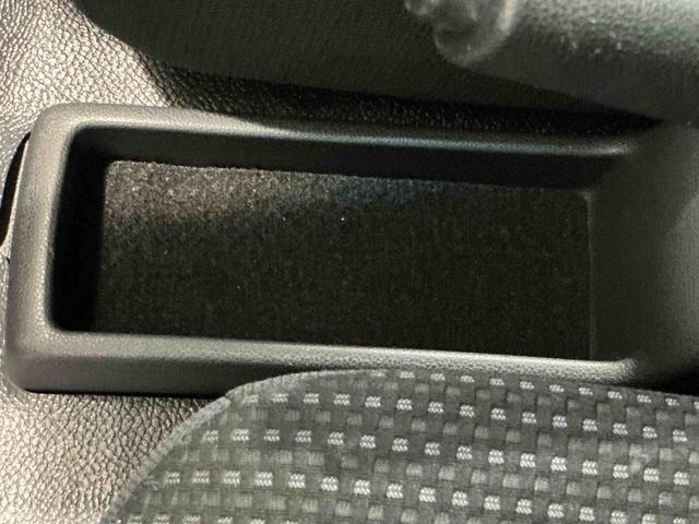 ハイゼットカーゴデラックスＳＡIIIナビゲーションシステム　バックカメラ　スマートアシスト３　ＬＥＤヘッドライト　スライドドア　ＥＴＣ車載器　誤発進抑制機能（栃木県）の中古車