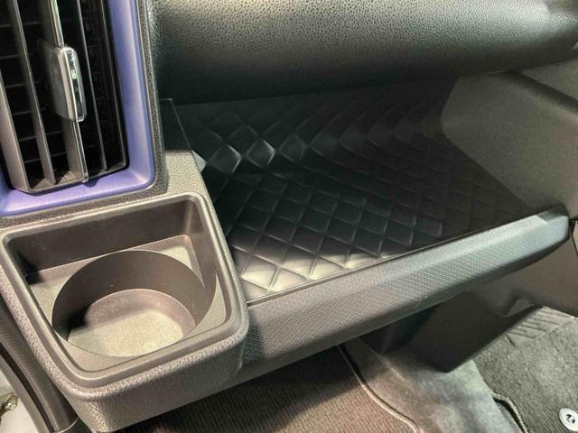 タントカスタムXセレクションナビ バックカメラ 車線逸脱 盗難防止システム シートヒータ LEDライト 衝突安全ボディ 電動格納ミラー キーフリーシステム オートライト 整備記録簿 アルミ ベンチシート メモリーナビ 雹害あり(栃木県)の中古車