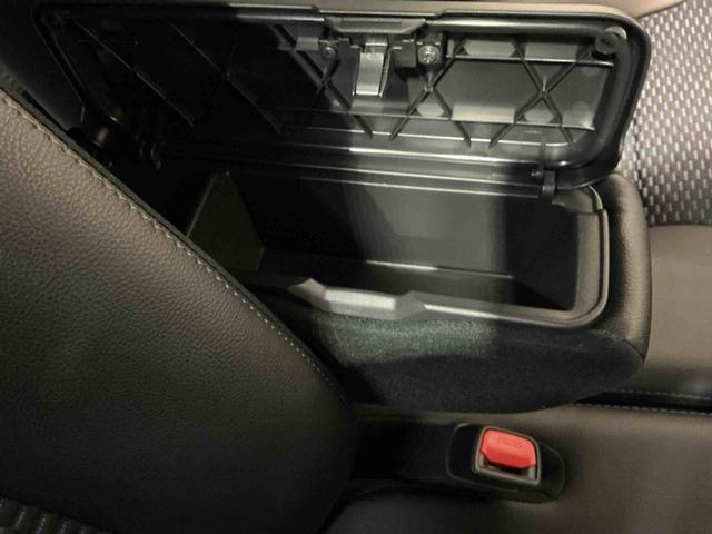 タントカスタムＸ衝突回避支援　Ｃソナー　オートミラー　シートヒーター　ＬＥＤヘッドライト　スマートキー　オートハイビーム　オートライト　レーンキープアシスト　盗難防止システム　ベンチシート　キ−フリ−（栃木県）の中古車