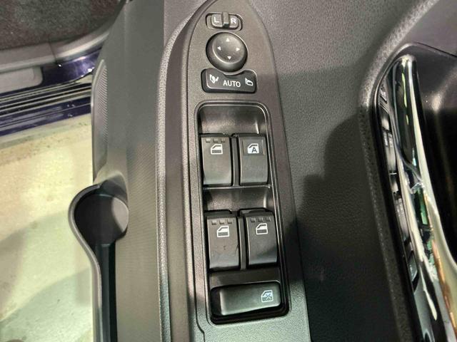 タントカスタムＸ衝突回避支援　Ｃソナー　オートミラー　シートヒーター　ＬＥＤヘッドライト　スマートキー　オートハイビーム　オートライト　レーンキープアシスト　盗難防止システム　ベンチシート　キ−フリ−（栃木県）の中古車