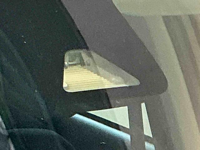 ブーンシルク SAIIナビ バックカメラ キーフリーシステム 衝突回避支援システム 盗難防止システム LEDヘッドランプ ETC スマートキー&プッシュスタート フロントベンチシート 衝突安全ボディ 記録簿(栃木県)の中古車