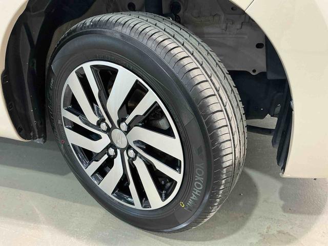 ブーンシルク SAIIナビ バックカメラ キーフリーシステム 衝突回避支援システム 盗難防止システム LEDヘッドランプ ETC スマートキー&プッシュスタート フロントベンチシート 衝突安全ボディ 記録簿(栃木県)の中古車