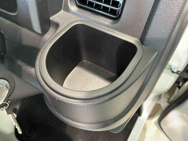 ハイゼットトラックスタンダードＳＡIIIｔ４ＷＤ　ＭＴ　ＬＥＤヘッドライト　オートライトスマートアシスト３ｔ　マニュアルミッション　デフロック機能　荷台作業灯　荷台ゴムマット　純正ラジオ（栃木県）の中古車