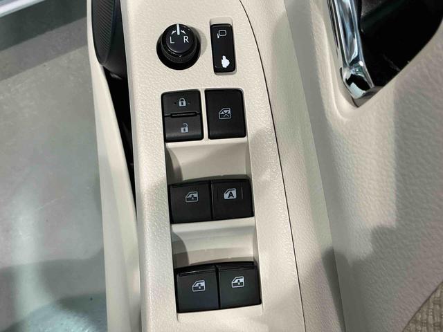 シエンタハイブリッドＧナビ　整備記録簿　アイドリング　キーフリーシステム　　スマ−トキ−　横滑防止　ＬＥＤヘッドライト　デュアルエアバッグ　セキュリティ　ナビＴＶ　運転席エアバック　ＥＴＣ（栃木県）の中古車