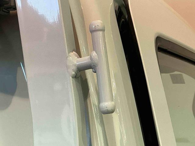 ハイゼットトラックスタンダード 農用スペシャルマニュアルミッション MT 4WD切り替え機能 デフロック機能 荷台作業灯 純正ラジオ(栃木県)の中古車