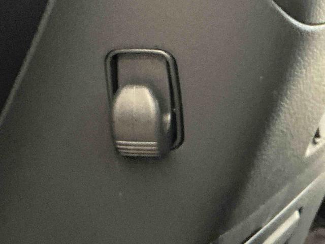 スペーシアGリミテッドエネチャージ 横滑防止 電動格納ドアミラー 盗難警報装置 スマートキー ベンチシート ABS キーレス ナビ エアバッグ 衝突安全ボディ スライドドア デュアルレーダーブレーキサポート(栃木県)の中古車