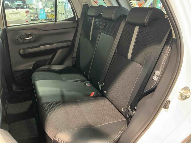 ロッキープレミアムG HEVナビ バックカメラ キーフリーシステム アルミホイール 運転席・助手席シートヒーター オートライト オートハイビーム クルーズコントロール機能 運転席・助手席シートヒーター(栃木県)の中古車