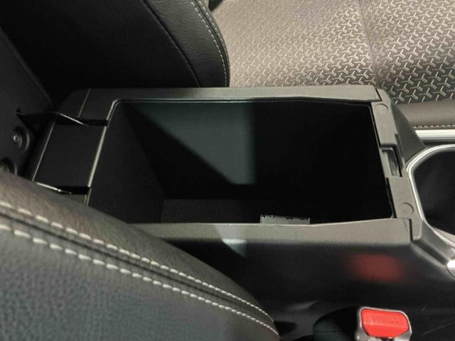 ロッキープレミアムG HEVナビ バックカメラ キーフリーシステム アルミホイール 運転席・助手席シートヒーター オートライト オートハイビーム クルーズコントロール機能 運転席・助手席シートヒーター(栃木県)の中古車