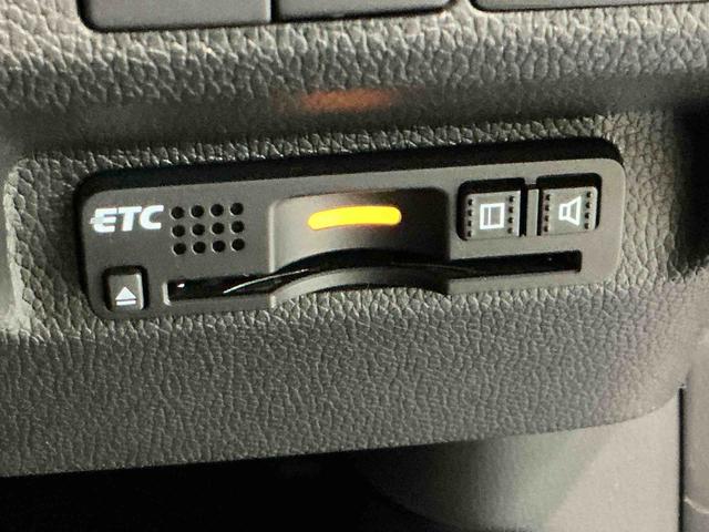 フリードGアルミ スマキー WエアB ETC車載器 ESC エアバック 電動格納ドアミラー 盗難防止 AUTOライト キーフリー カーナビ LEDライト ABS 記録簿 衝突安全ボディ(栃木県)の中古車