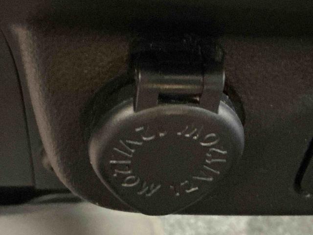 ハイゼットカーゴクルーズSAIII車線逸脱 盗難防止 i−stop キーレスエントリーシステム 横滑り防止 Wエアバック 記録簿 LEDヘッドライト ABS エアバック オートライト 衝突安全ボディ(栃木県)の中古車