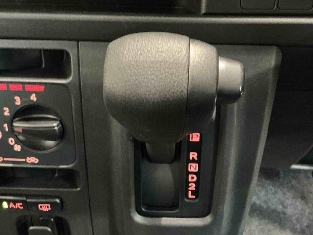 ハイゼットカーゴクルーズSAIII車線逸脱 盗難防止 i−stop キーレスエントリーシステム 横滑り防止 Wエアバック 記録簿 LEDヘッドライト ABS エアバック オートライト 衝突安全ボディ(栃木県)の中古車