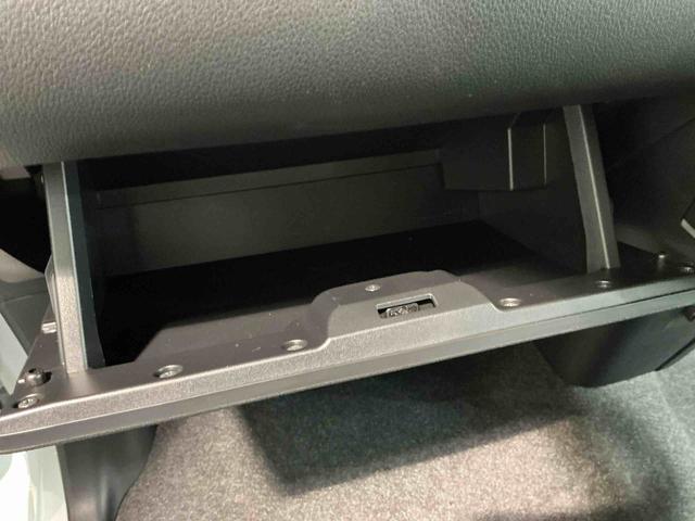 ムーヴキャンバスストライプスGディスプレイオーディオ パノラマモニター 衝突被害軽減装置 スマキー 電動格納 ハイビームアシスト レーンキープアシスト TV フロントベンチシート LEDヘッドライト シートヒーター(栃木県)の中古車