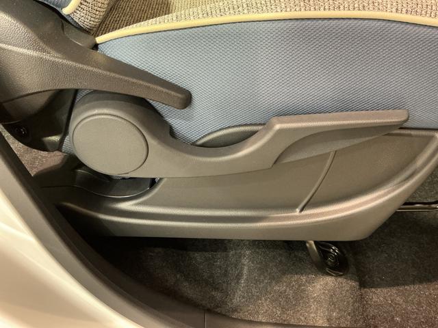 ムーヴキャンバスストライプスG前後センサー 衝突被害軽減装置 スマキー 電動格納 ハイビームアシスト エコアイドル レーンキープアシスト フロントベンチシート LEDヘッドライト シートヒーター オートライト(栃木県)の中古車