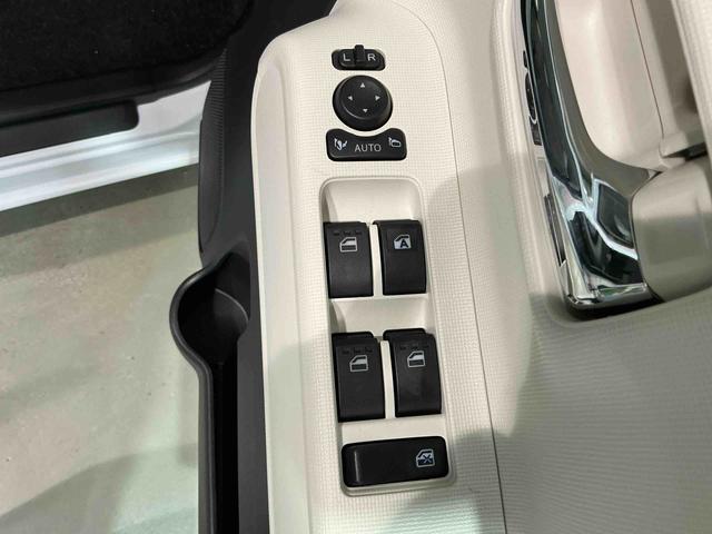 ムーヴキャンバスストライプスG前後センサー 衝突被害軽減装置 スマキー 電動格納 ハイビームアシスト エコアイドル レーンキープアシスト フロントベンチシート LEDヘッドライト シートヒーター オートライト(栃木県)の中古車
