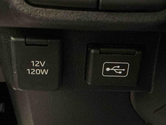 ハイゼットカーゴクルーズナビ　レーンキープアシスト　アイドリングストップ機能　電動格納式ドアミラー　４ＷＤ車　衝突安全ボディ　オートハイビーム　メモリーナビ　バックモニター　リモコンキー　ＡＢＳ（栃木県）の中古車