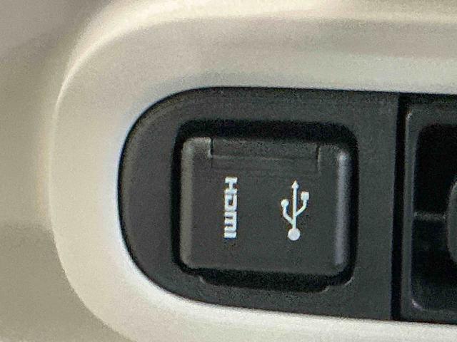 ムーヴキャンバスストライプスＧディスプレイオーディオ　バックカメラ　衝突被害軽減装置　スマキー　電動格納　ハイビームアシスト　エコアイドル　　レーンキープアシスト　ＴＶ　フロントベンチシート　ＬＥＤヘッドライト　シートヒーター（栃木県）の中古車
