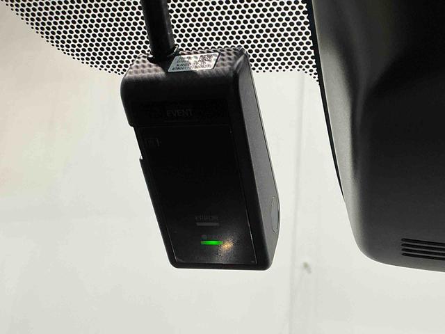 アクアSスタイルブラック追突防止装置 オートミラー 安全ボディー 点検記録簿 スマートキーシステムLEDヘットライト ナビ 盗難防止 助手席エアバッグ キーレスエントリー エアバック ABS(栃木県)の中古車