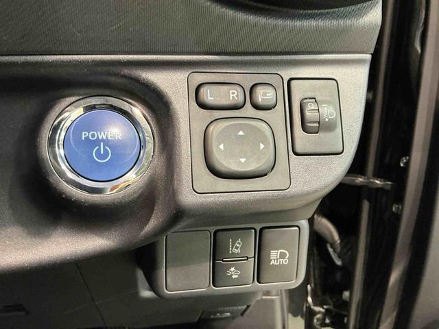 アクアSスタイルブラック追突防止装置 オートミラー 安全ボディー 点検記録簿 スマートキーシステムLEDヘットライト ナビ 盗難防止 助手席エアバッグ キーレスエントリー エアバック ABS(栃木県)の中古車