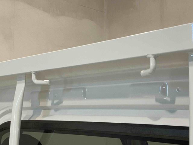 ハイゼットトラックＥＸＴ横滑防止装置　ＬＥＤランプ　助手席エアバッグ　切替式４ＷＤ　衝突回避支援ブレーキ　盗難防止装置　アイドリングストップ機能　キーフリーシステム　運転席エアバッグ　オートライト　スマートキー　雹害あり（栃木県）の中古車