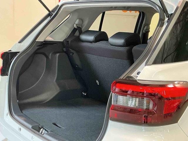 ロッキープレミアムＧ　ＨＥＶキーフリーシステム　純正アルミホイール　リヤフォグランプ　ＬＥＤヘッドライト　ＬＥＤフォグランプ　運転席・助手席シートヒーター　オートエアコン　スマートアシスト　コーナーセンサー　クルーズコントロール（栃木県）の中古車