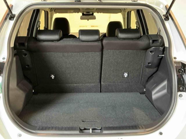 ロッキープレミアムＧ　ＨＥＶキーフリーシステム　純正アルミホイール　リヤフォグランプ　ＬＥＤヘッドライト　ＬＥＤフォグランプ　運転席・助手席シートヒーター　オートエアコン　スマートアシスト　コーナーセンサー　クルーズコントロール（栃木県）の中古車