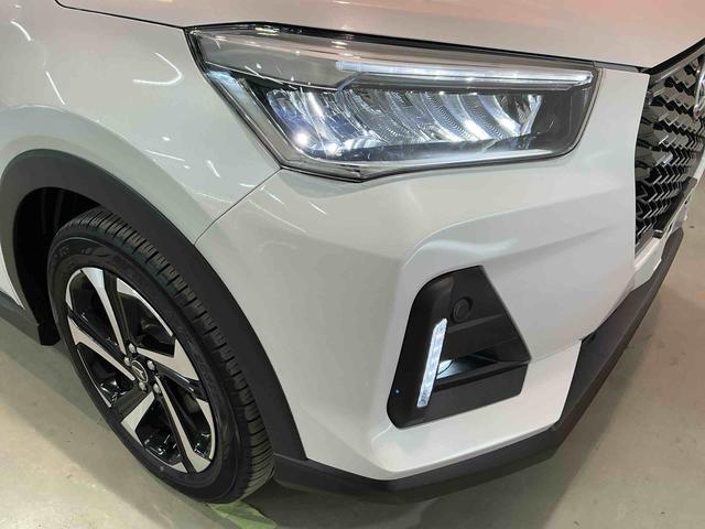 ロッキープレミアムＧ　ＨＥＶキーフリーシステム　純正アルミホイール　リヤフォグランプ　ＬＥＤヘッドライト　ＬＥＤフォグランプ　運転席・助手席シートヒーター　オートエアコン　スマートアシスト　コーナーセンサー　クルーズコントロール（栃木県）の中古車