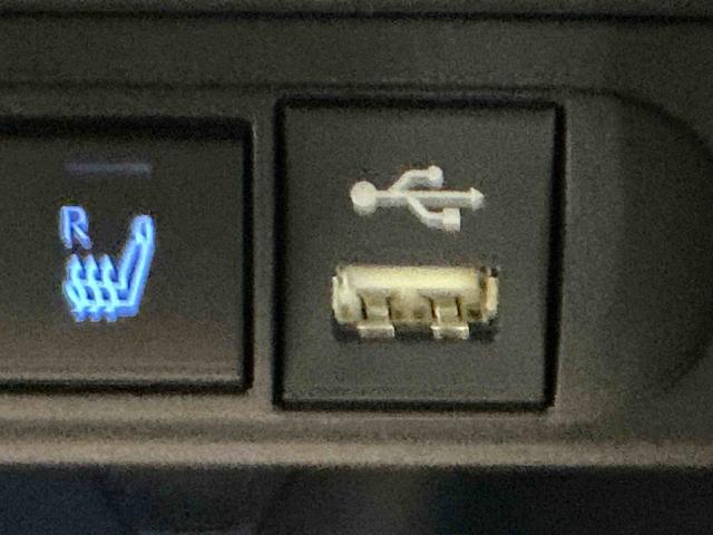 ヤリスクロスハイブリッドＺ電動格納　ＡＵＴＯライト　ＬＫＡ　ヒーター　衝突安全ボディ　ＬＥＤライト　アルミ　横滑り防止装置付き　インテリジェントキー　オートクルーズ　運転席エアバッグ　ＡＢＳ（栃木県）の中古車