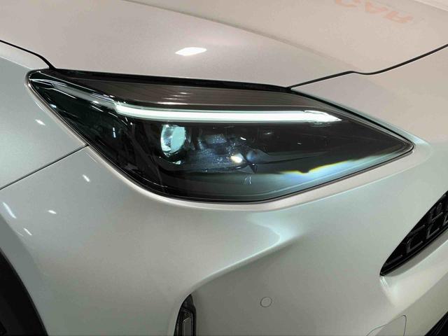 ヤリスクロスハイブリッドＺ電動格納　ＡＵＴＯライト　ＬＫＡ　ヒーター　衝突安全ボディ　ＬＥＤライト　アルミ　横滑り防止装置付き　インテリジェントキー　オートクルーズ　運転席エアバッグ　ＡＢＳ（栃木県）の中古車