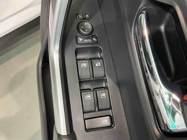 ロッキープレミアムＧ　ＨＥＶ雹害価格　衝突回避支援システム　コーナーセンサ　ＬＥＤヘッドランプ　アルミ　盗難防止　レーンキープ　電動格納式ドアミラー　キーフリー　アイドリングストップ（栃木県）の中古車