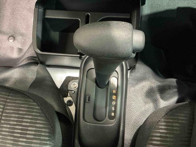 ハイゼットトラックジャンボエクストラ雹害あり　ジャンボエクストラ　電動格納式ドアミラー　ＡＵＴＯライト　スマキー　オートマチックハイビーム　アイドリングＳ　ＬＥＤヘッドライト　切替４ＷＤ　キーフリーシステム（栃木県）の中古車