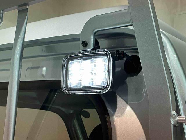 ハイゼットトラックジャンボエクストラ雹害あり　ジャンボエクストラ　電動格納式ドアミラー　ＡＵＴＯライト　スマキー　オートマチックハイビーム　アイドリングＳ　ＬＥＤヘッドライト　切替４ＷＤ　キーフリーシステム（栃木県）の中古車