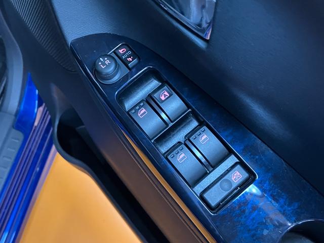 タントカスタムＲＳ　トップエディションＳＡIIIサポカーＳワイド適合　ミラクルオープンドア　Ｂカメラ　両側オートスライドドア　ドラレコ　ＥＴＣ　ステアリングスイッチ　運転席シートヒーター　Ｐスタート　横滑り防止機能　誤発進抑制機能　キーフリー（神奈川県）の中古車